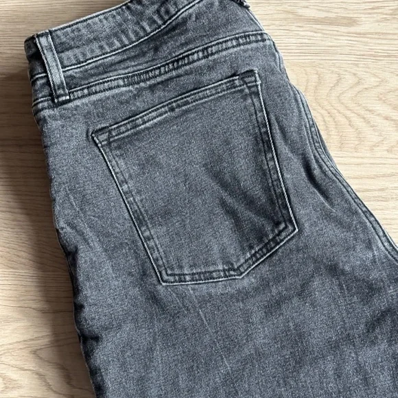 Curve Love High Rise Mom Jean - Picture 3 of 3